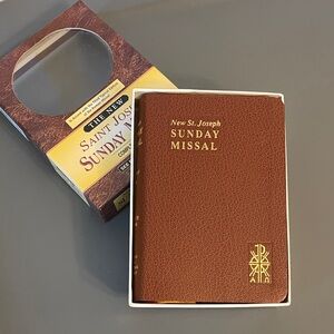 New Saint Joseph Sunday Missal Complete Edition In Box